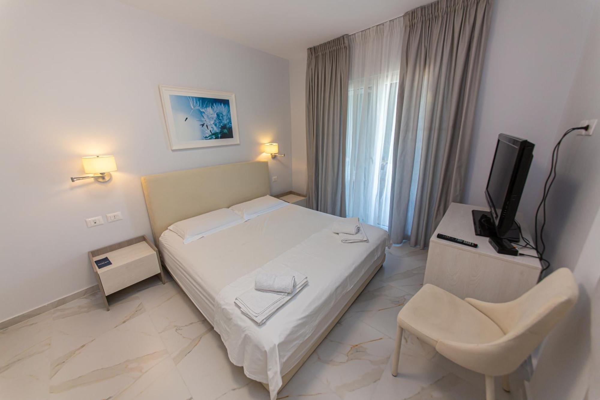 Luxury Villa 1 فلورا المظهر الخارجي الصورة